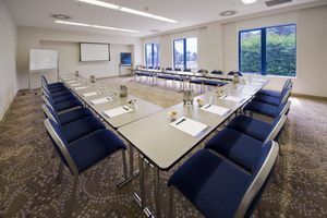 Novotel Melbourne St Kilda - Holiday Cairns 3