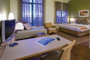 Novotel Melbourne St Kilda - Holiday Cairns 5