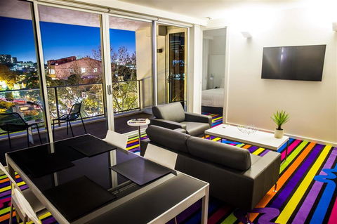 Adge Apartment Hotel - Holiday Cairns 5