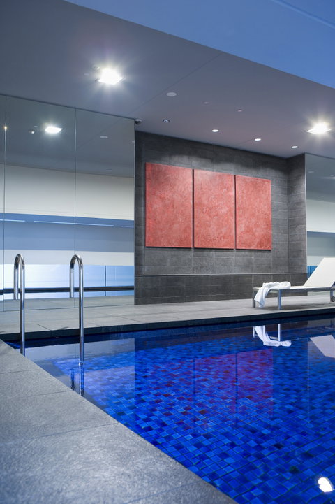 Fraser Suites Sydney - Holiday Cairns 6