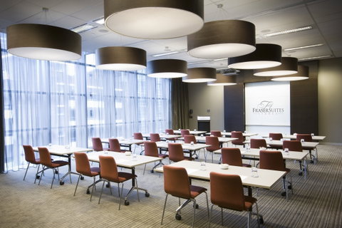 Fraser Suites Sydney - Holiday Cairns 8