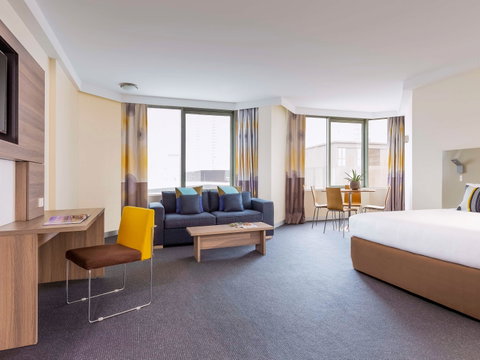 Novotel Sydney Central - Holiday Cairns 0