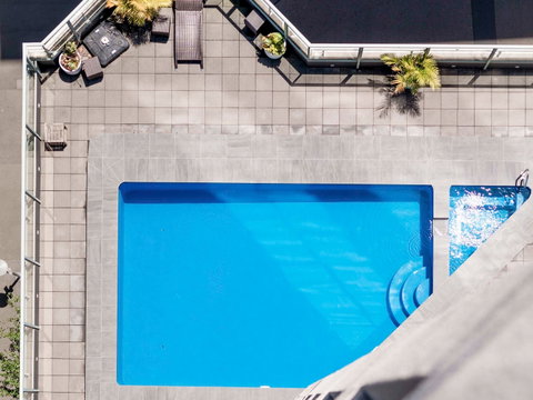 Novotel Sydney Central - Holiday Cairns 14