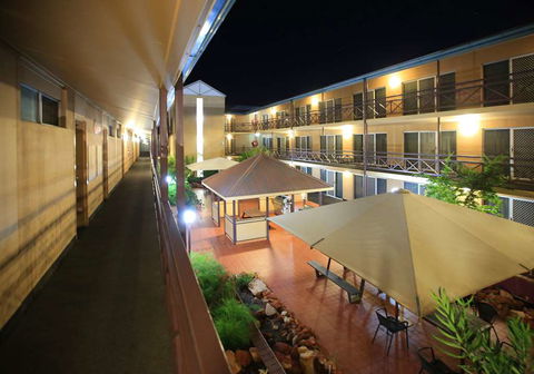 Aurora Alice Springs - Holiday Cairns 3