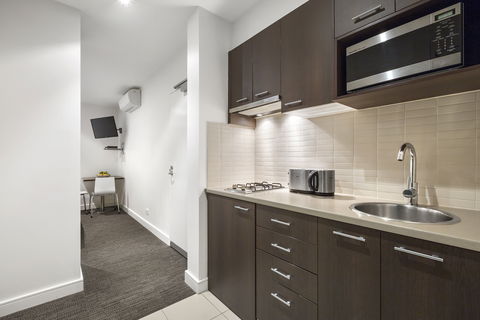 Quest Ivanhoe - Holiday Cairns 9