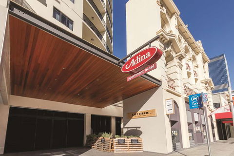 Adina Apartment Hotel Barrack Plaza - Holiday Cairns 1