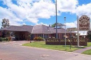 Acacia Motor Lodge - Holiday Cairns 0