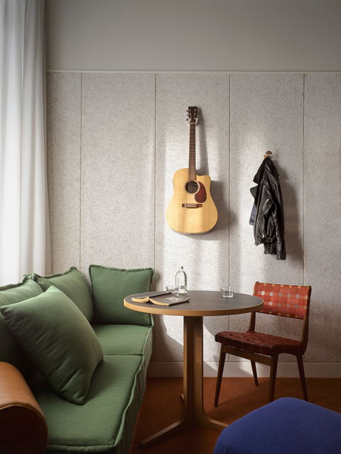 ACE Hotel Sydney - Holiday Cairns 1