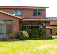 Golden Grain Motor Inn - Holiday Cairns