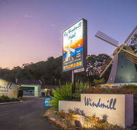 The Big Windmill Motor Lodge - Holiday Cairns