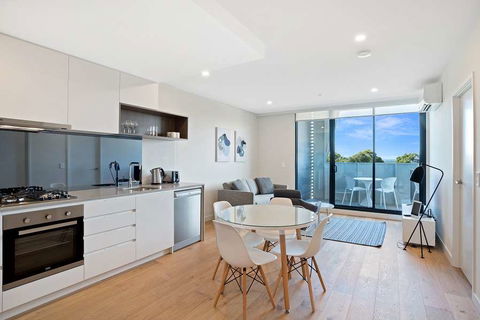 Parc Hotel - Holiday Cairns 1