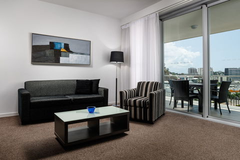 Direct Hotels - Kensington At Central - Holiday Cairns 0