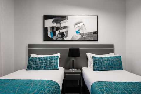 Direct Hotels - Kensington At Central - Holiday Cairns 2