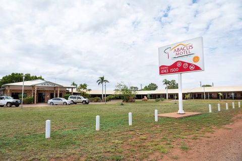 Abacus Motel Mount Isa - Holiday Cairns 1