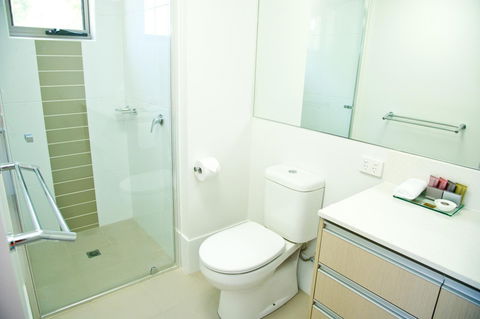Itara & Jacana Apartments - Holiday Cairns 7
