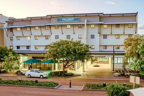 The Palmer Collective - Holiday Cairns 2