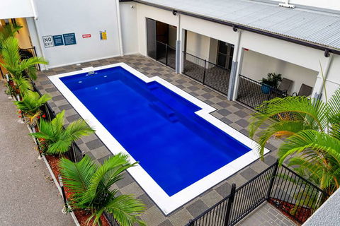 The Palmer Collective - Holiday Cairns 11