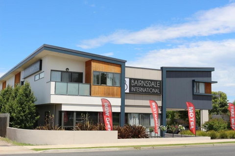 Bairnsdale International - Holiday Cairns 0