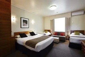 Sovereign Park Motor Inn - Holiday Cairns 5