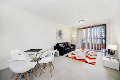 Astra Sydney-Hosking Place - Holiday Cairns 4