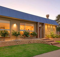 Quality Inn Swan Hill - Holiday Cairns