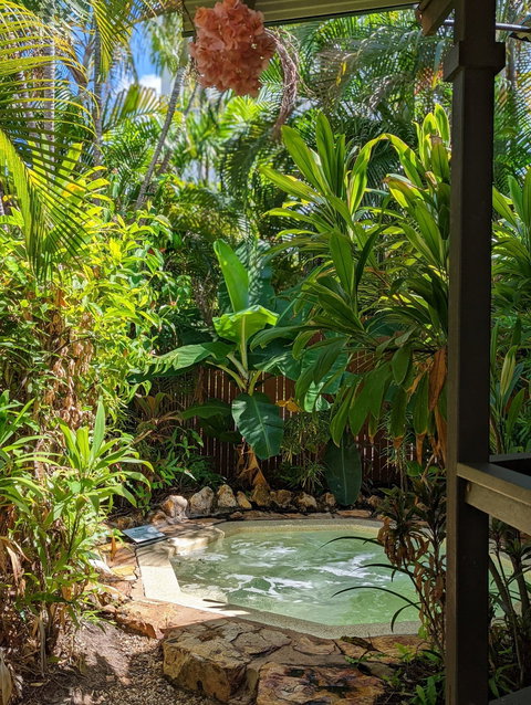 Palms City Resort - Holiday Cairns 7