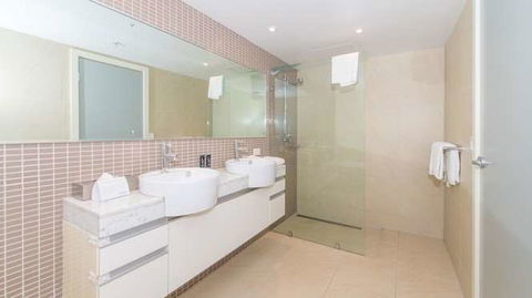 Mantra Pandanas - Holiday Cairns 12