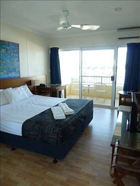 Cullen Bay Resorts - Holiday Cairns 4