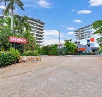 Vitina Studio Motel - Holiday Cairns