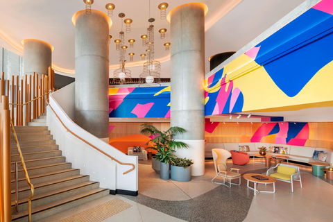 W Brisbane - Holiday Cairns 0