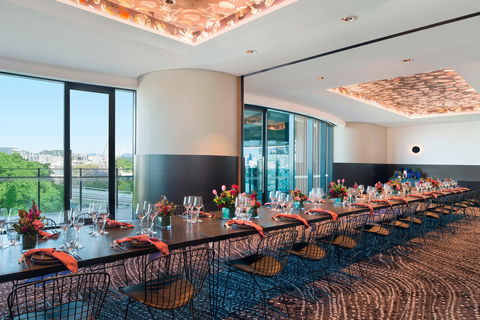 W Brisbane - Holiday Cairns 2