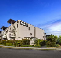 Quest Singleton - Holiday Cairns