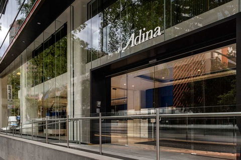 Adina Apartment Hotel Melbourne - Holiday Cairns 1