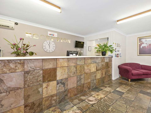 Comfort Inn Centrepoint - Holiday Cairns 1