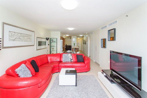 Lanai Riverside Apartments - Holiday Cairns 2