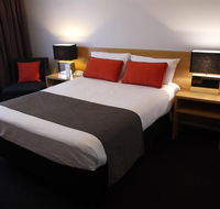 Alpha Hotel Canberra - Holiday Cairns