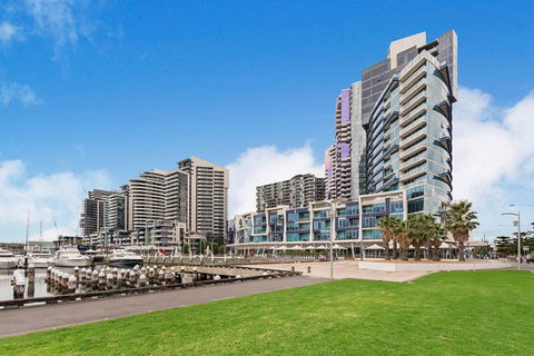 DPC New Quay - Holiday Cairns 0