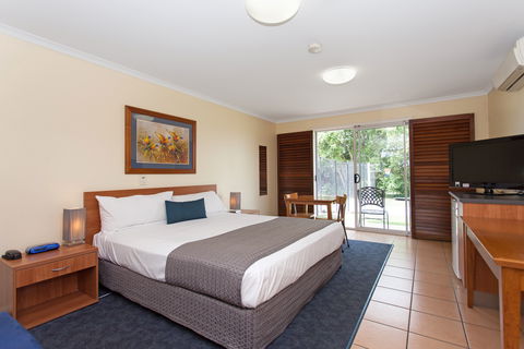 Windmill Motel And Events Centre - Holiday Cairns 1