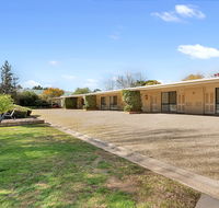 Beechworth Motor Inn - Holiday Cairns