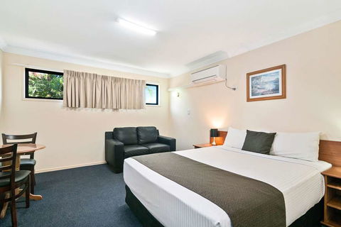 Econo Lodge Waterford - Holiday Cairns 5