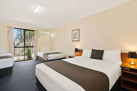 Econo Lodge Waterford - Holiday Cairns 10