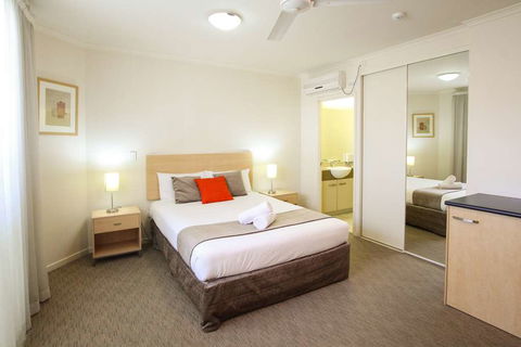 Caloundra Central Apartment Hotel - Holiday Cairns 13