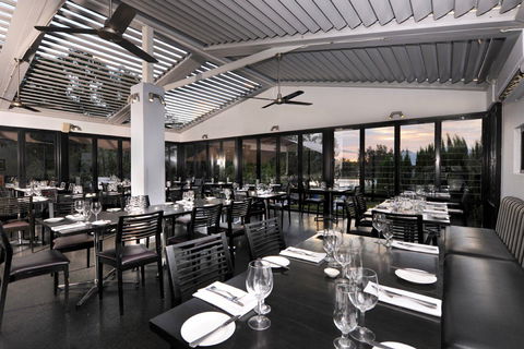 Assured Ascot Quays Apartment Hotel - Holiday Cairns 5