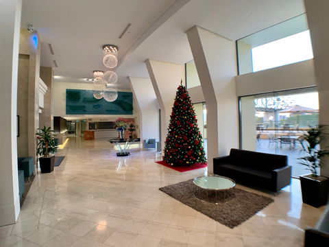 Astra Apartments Brisbane - Holiday Cairns 1