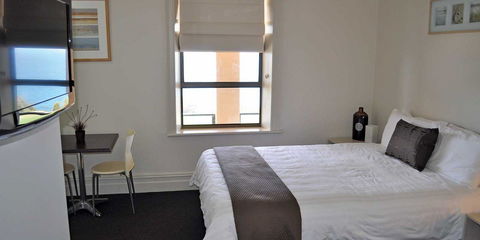 Kangaroo Island Seafront Resort - Holiday Cairns 0