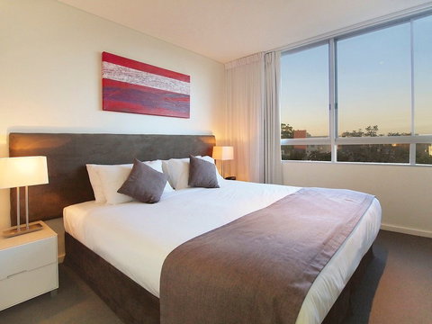 Oaks Lure - Holiday Cairns 1