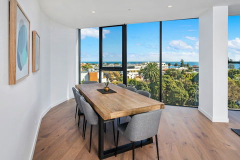 Anchorage Apartments Hampton - Holiday Cairns 2