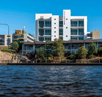 Mercure Sunshine Coast Kawana Waters - Holiday Cairns
