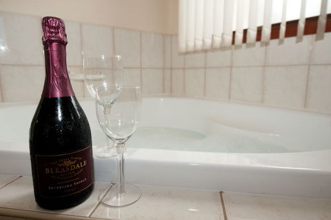 Admiral Motor Inn - Holiday Cairns 4