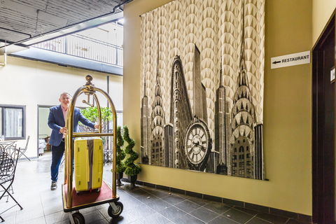 Airport Hotel Sydney - Holiday Cairns 2